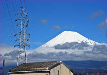 富士と鉄塔