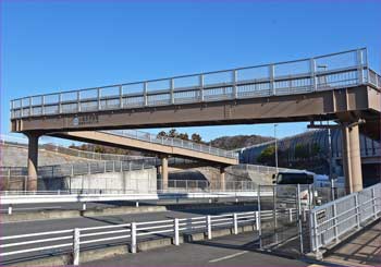 歩道橋