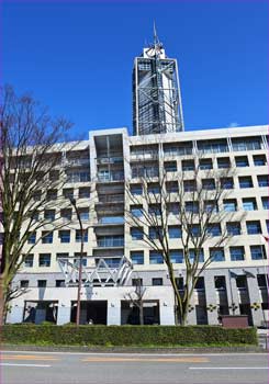富山市庁舎