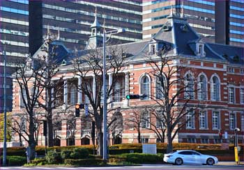 旧法務省ビル