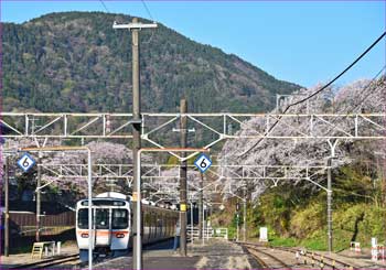 山北駅ホーム