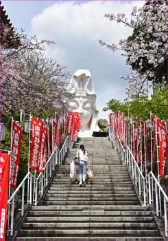 大船観音
