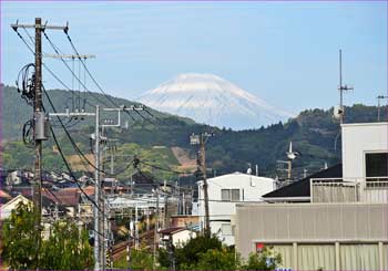 渋沢駅からの富士
