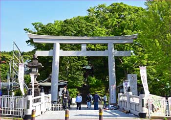 白旗神社の鳥居