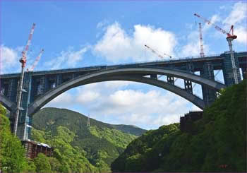 山北天空大橋