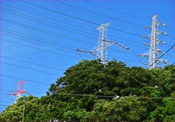 送電鉄塔