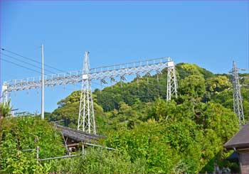 送電鉄塔