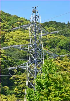 送電鉄塔