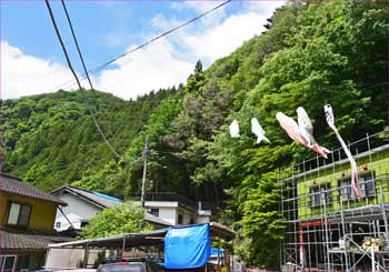 バス停前