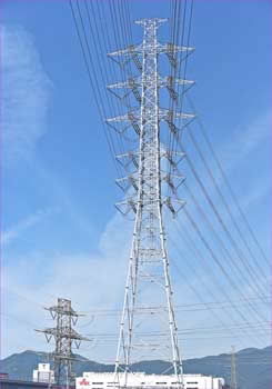 送電鉄塔