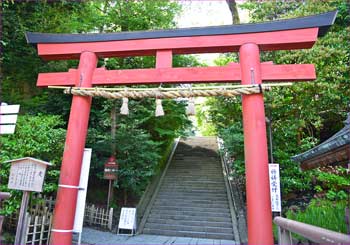 北の鳥居