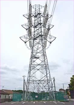 送電鉄塔